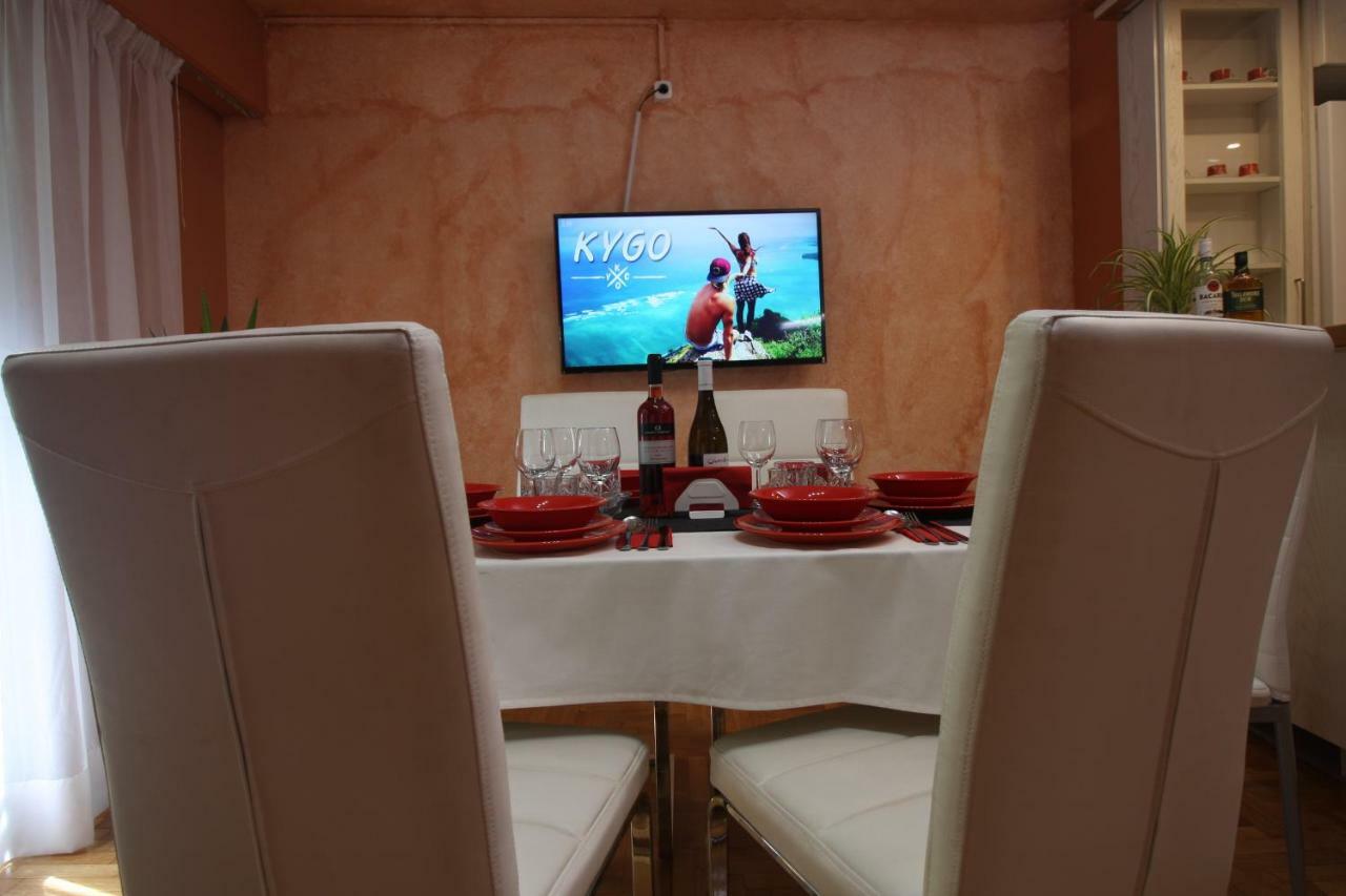 Best Location New Apartment At Acropolis Atenas Exterior foto